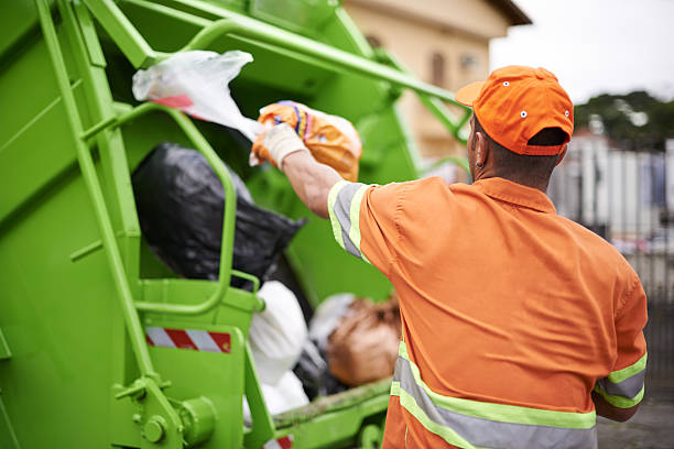 Best Yard Waste Removal  in Seguin, TX